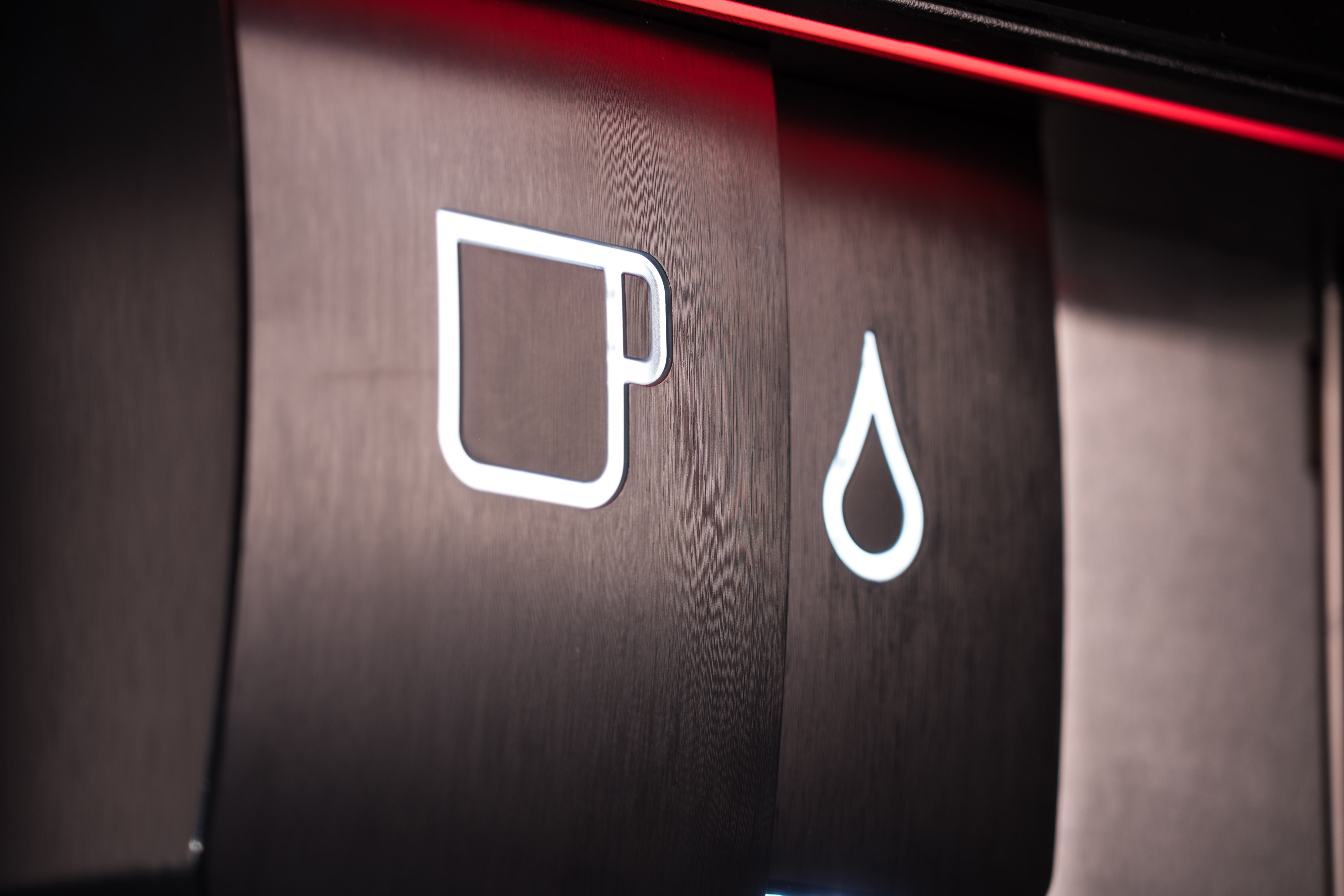 Vitro X4 Duo (Espresso & Freshleaf Tea) Tabletop Coffee Machine